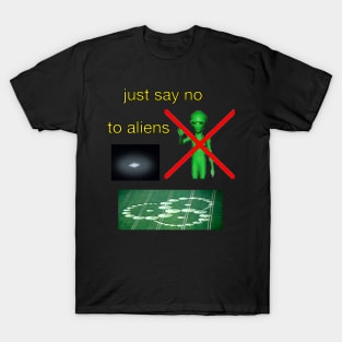 just say no to aliens vintage 90's classic T-Shirt